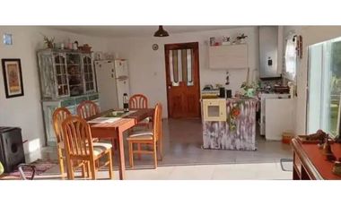 CASA 2 AMBIENTES BARRIO ACANTILADOS