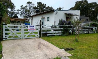 CASA 2 AMBIENTES BARRIO ACANTILADOS