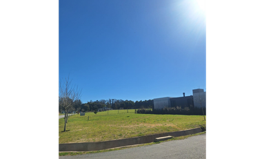 Lote en Barrio Privado Casonas del Haras