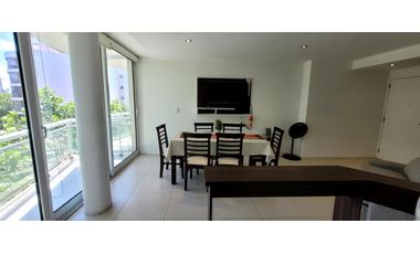 Moderno depto de 2 amb con balcón zona centro.