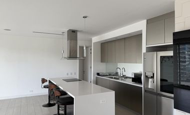 Departamento de 3 dormitorios en renta en el prestigioso Edificio YOO.