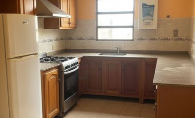 Casa en venta c/ cochera en Lujan
