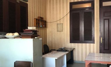 Dijual Rumah Luas Lokasi Jl. Erlangga Tengah Semarang