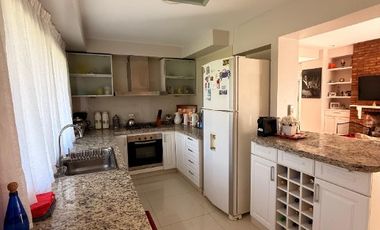 Casa en venta en El Pato Country Club