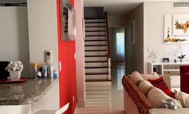 Casa en venta en El Pato Country Club