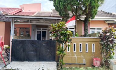 Rumah Bogor Park Residence halaman belakang luas sejuk adem nyaman