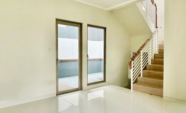 Disewakan Rumah Cantik Dalam Cluster Di Royal Tajur Dekat Jalan Tol