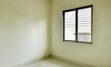 Disewakan Rumah Cantik Dalam Cluster Di Royal Tajur Dekat Jalan Tol