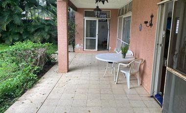 Se vende como terreno