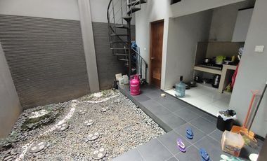 JUAL CEPAT Rumah Townhouse Minimalis di Komplek Jati Permai, Inhoftank