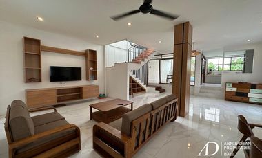 FREEHOLD CONTEMPORARY TWO-STORY VILLA IN CEMAGI