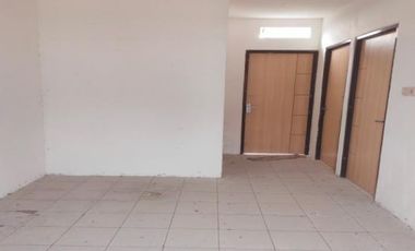 RUMAH DI KELURAHAN PAGU, KEDIRI