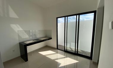 Rumah 2 Lantai Carport 2 Mobil + Smart Home di Solo Timur