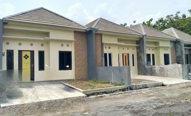 RUMAH MURAH SATU LANTAI DENGAN ONE GATE SYSTEM DI ROWOSARI METESEH