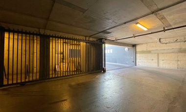 Estacionamiento en venta en LAS CONDES