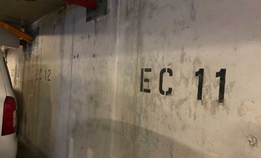 Estacionamiento en venta en LAS CONDES