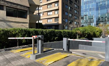 Estacionamiento en venta en LAS CONDES