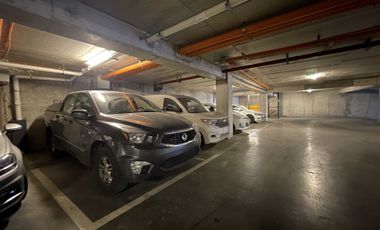 Estacionamiento en venta en LAS CONDES