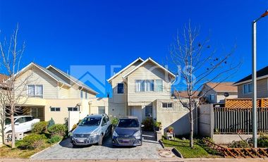 Casa en Arriendo en Condominio Plaza Buin II