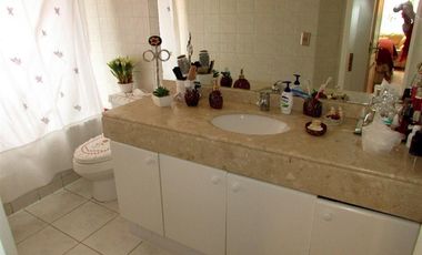 Casa en Arriendo en San Carlos de Apoquindo