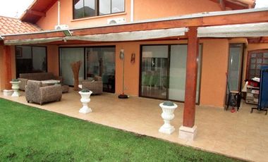 Casa en Arriendo en San Carlos de Apoquindo