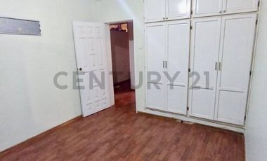 Venta edificio con 7 departamentos en obra gris