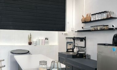 rumah cantik minimalis 2 lt di grand city