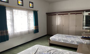 QUICK SALE 2-STOREY HOOK HOUSE IN MALANG (NEGOTIABLE PRICE PROMOTION)