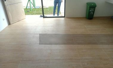 Disewakan Rumah Baru (Brand New) Cluster Cendana Parc Karawaci