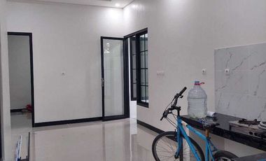 Rumah Baru Gress Siap Huni di Ngringo dekat ke UNS /RS Muwardi