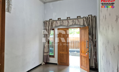 Disewakan Rumah 2 Lantai Siap Huni di Kawasan Perumahan Banyuwangi