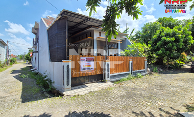 Disewakan Rumah 2 Lantai Siap Huni di Kawasan Perumahan Banyuwangi