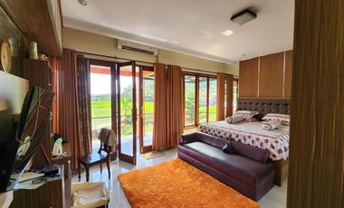 Dijual Rumah Luas Asri di Sumedang Selatan, Jawa Barat