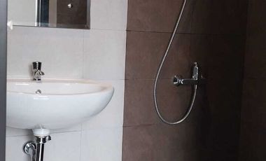 Dijual Rumah Bagus Nyaman di Summarecon Crown Gading, Bekasi