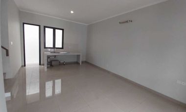 Dijual Rumah Bagus Nyaman di Summarecon Crown Gading, Bekasi