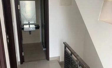 Disewakan Rumah PIK 2 3 kamar Ukuran 4,5x10 3 Lantai cuma 55 Juta