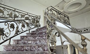 Rumah Mewah Jual Murah di jl. Untung Suropati Ngaliyan