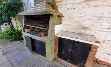 PH un dormitorio en alquiler - Ituzaingó Norte