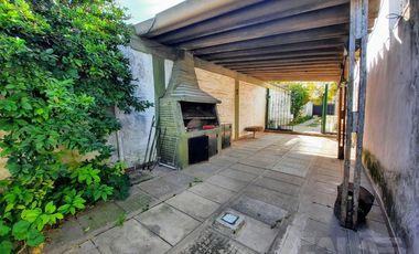 PH un dormitorio en alquiler - Ituzaingó Norte