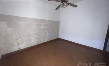 PH un dormitorio en alquiler - Ituzaingó Norte