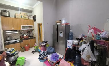 Rumah Cantik Siap Huni dekat Kampus UNISRI Di Mini Cluster