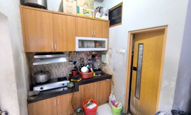 Rumah Cantik Siap Huni dekat Kampus UNISRI Di Mini Cluster