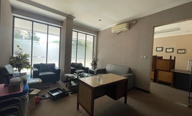 Disewakan Rumah Di Jl. Musi, Surabaya Pusat