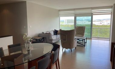 Departamento en renta amueblado de 3 recámaras, alberca, padel, en Juriquilla