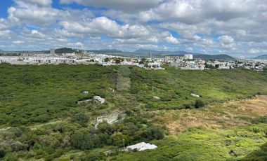Departamento en renta amueblado de 3 recámaras, alberca, padel, en Juriquilla