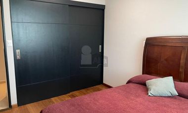 Departamento en renta amueblado de 3 recámaras, alberca, padel, en Juriquilla