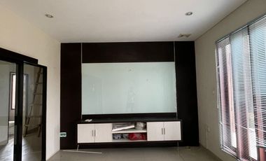 Whole Building for sale in Kerobokan, Bali