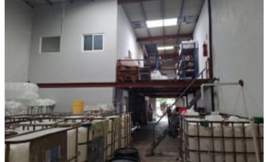 PARQUELEFEBRE,GALERA Y MESANINE 385 DE TERRENO Y 525 CONSTRUCCION