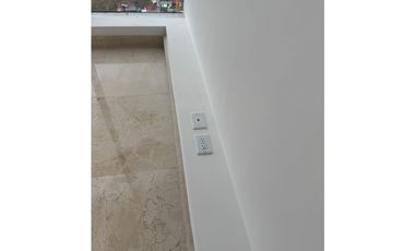 ALQUILER OFICINA AVENIDA BALBOA