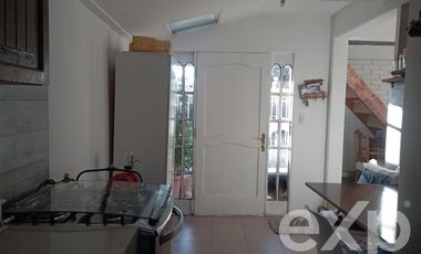 Casa en Venta en Pasaje 4 664, Conjunto Residencial Villa Los Eucaliptus